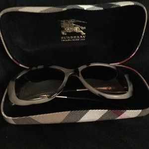 Burberry women’s sunglasses